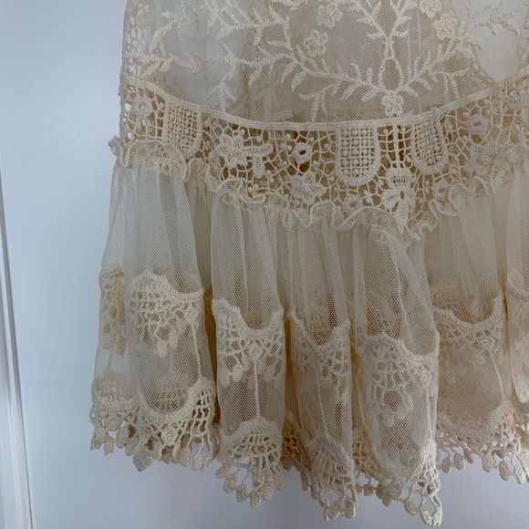 American Rag - Cream Lace Tank - Size Small - Picture 4 of 6